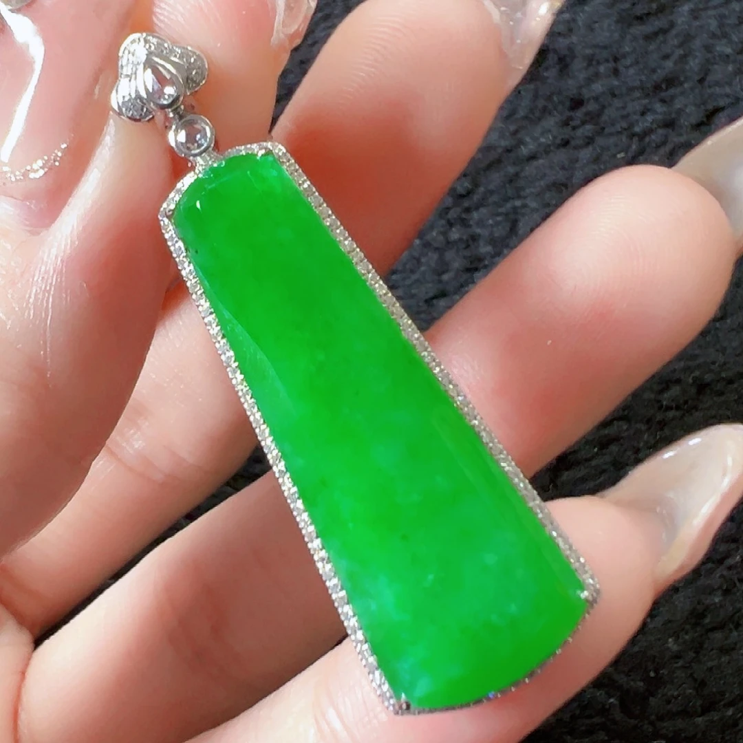 翡翠颈饰18K金镶嵌【福利款】签收后24小时鉴赏期