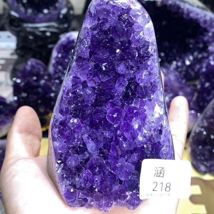 未镶嵌紫晶大型摆件（非配饰）