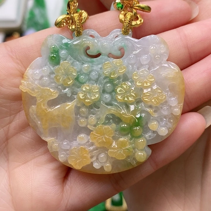 翡翠未镶嵌颈饰吊坠