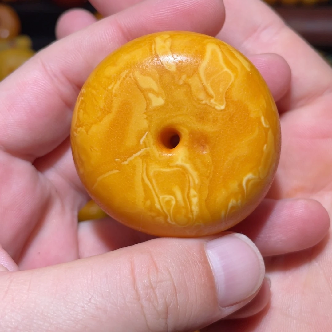 琥珀未镶嵌裸石饼子