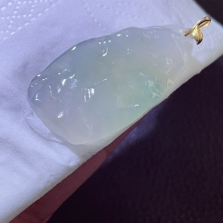 颈饰18K金镶嵌翡翠翡翠