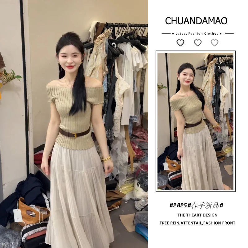 2025年春夏新款韩穿搭套装女气质修身一字领上衣百褶半身裙两件套