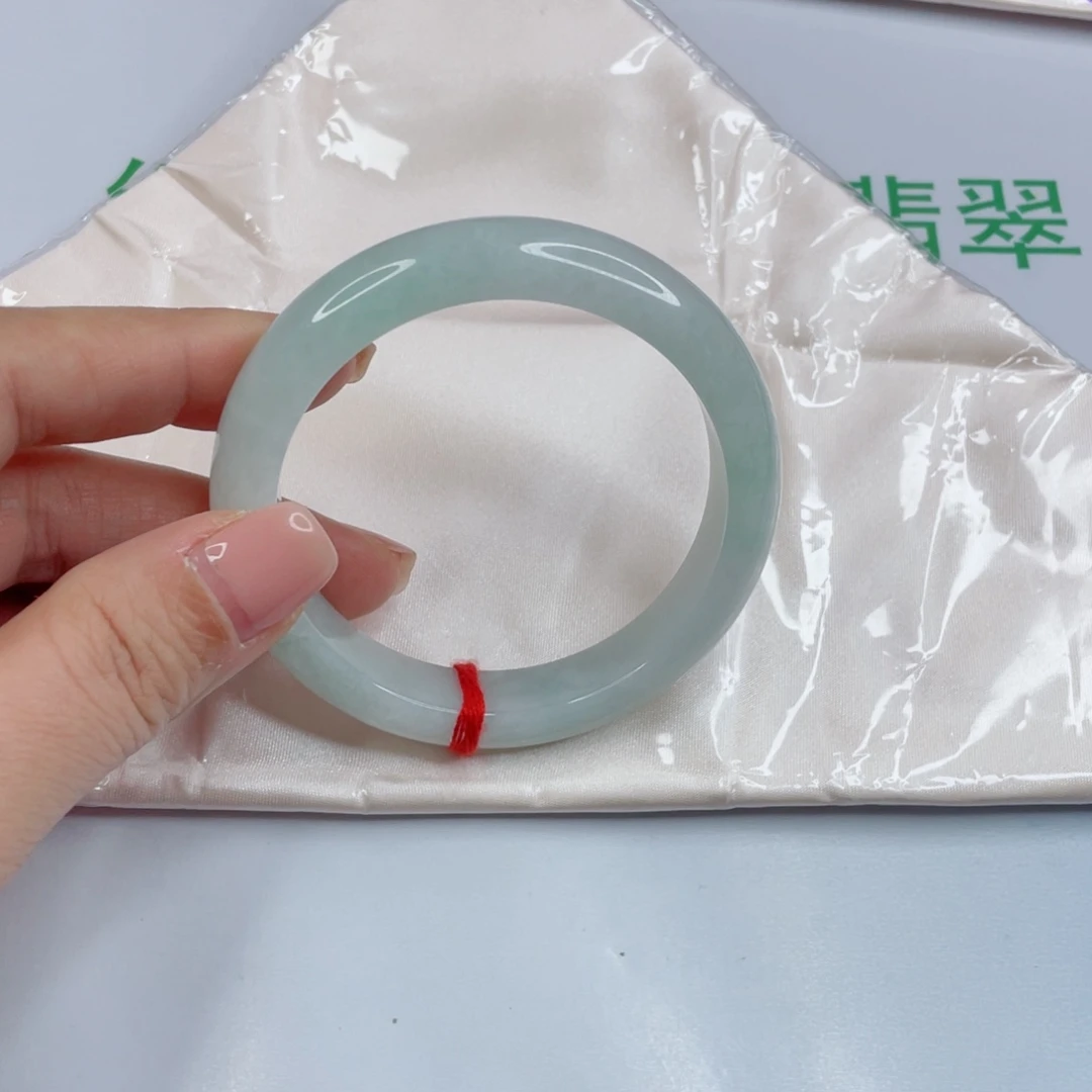 冷***翡翠未镶嵌手镯冰晴手镯