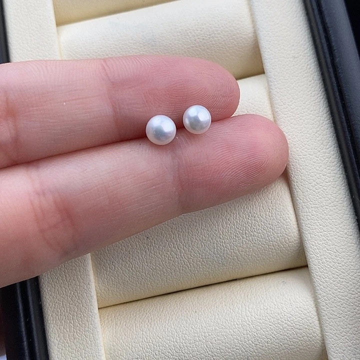 银S925镶嵌耳饰淡水珍珠88