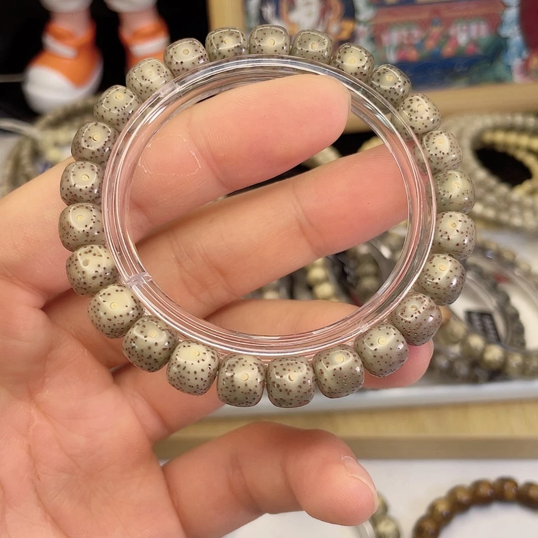 吊坠星月菩提4380