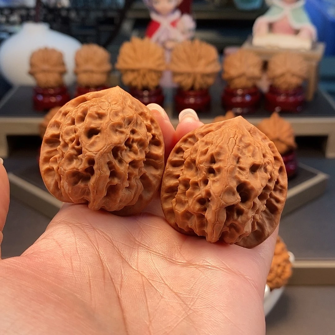 把件文玩核桃40白蛇谷，漏