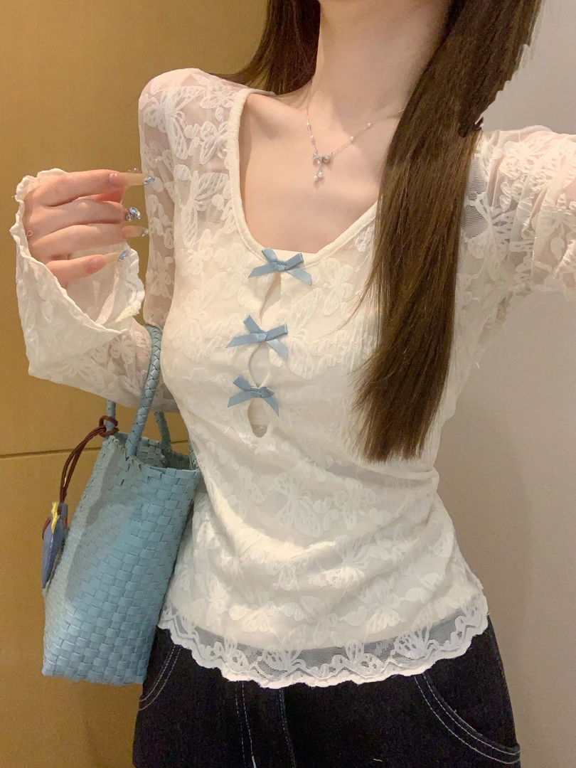 欧若风2025大码胖mm系蕾丝拼接v领镂空蝴蝶结内搭t恤衫薄款短上衣