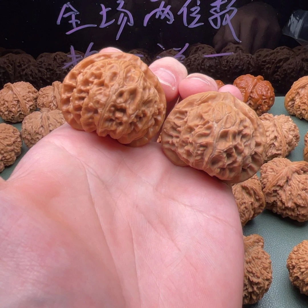 核桃把件41全品大肚宫灯