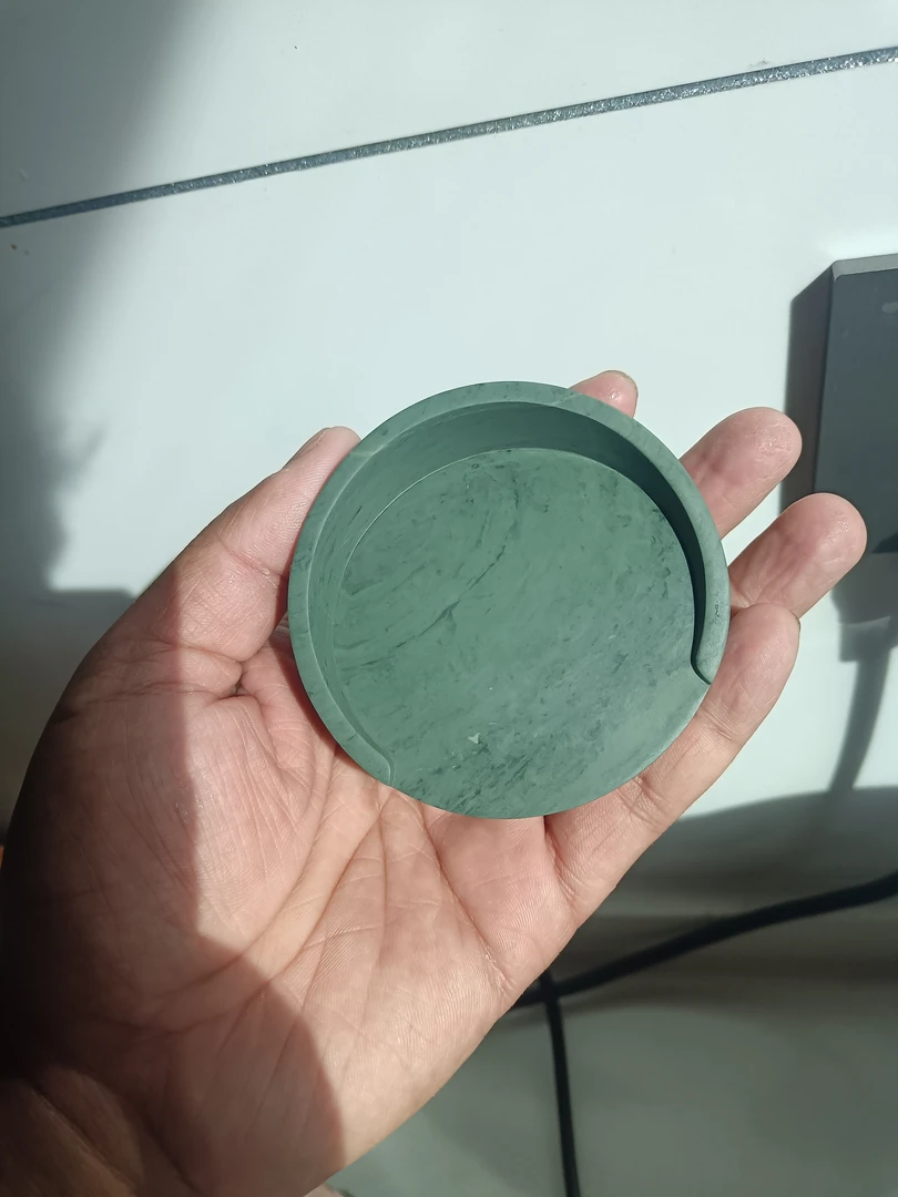 马蹄砚喇嘛崖老坑上层鸭头绿尺寸7.8+2.8