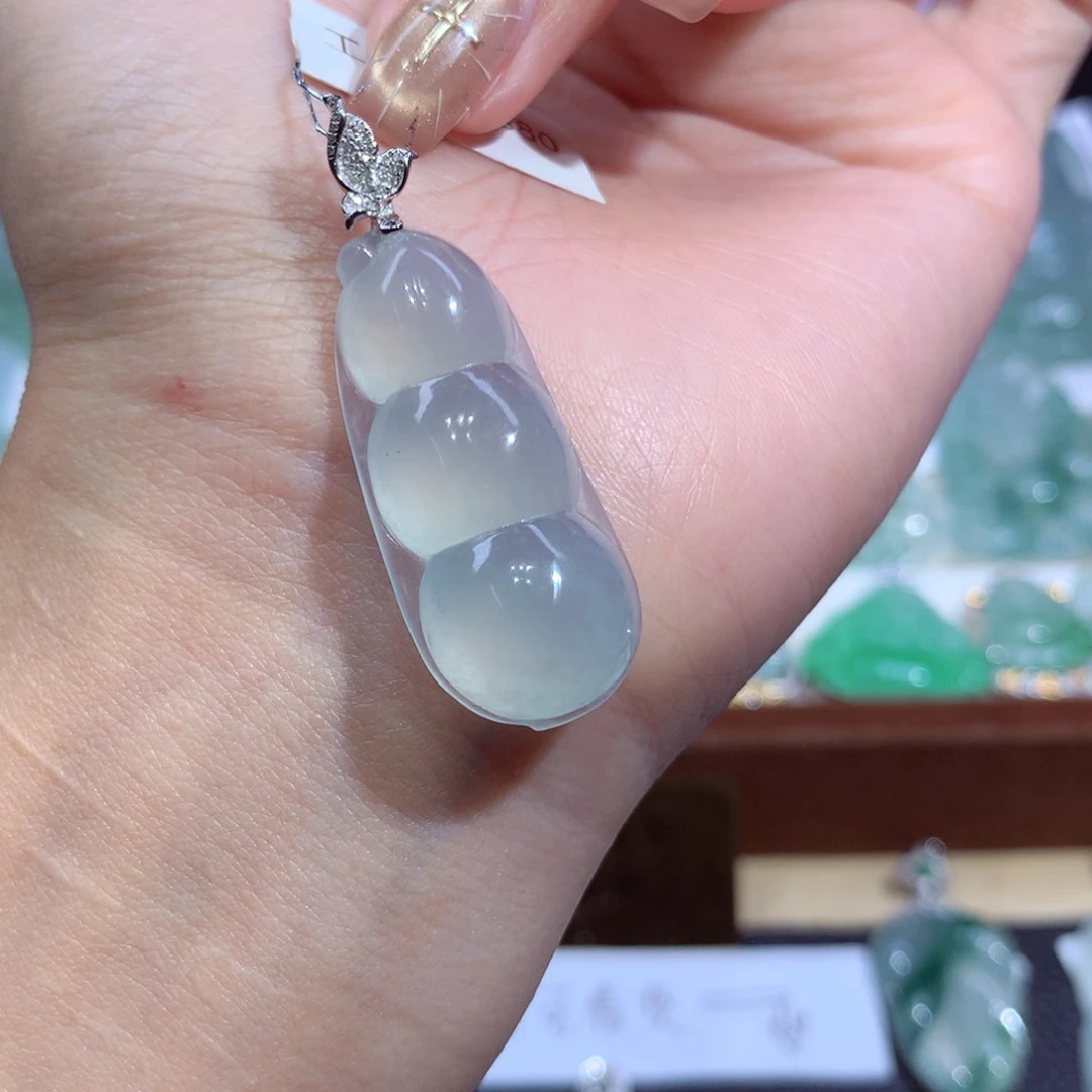 吊坠(不含链)18K金镶嵌翡翠