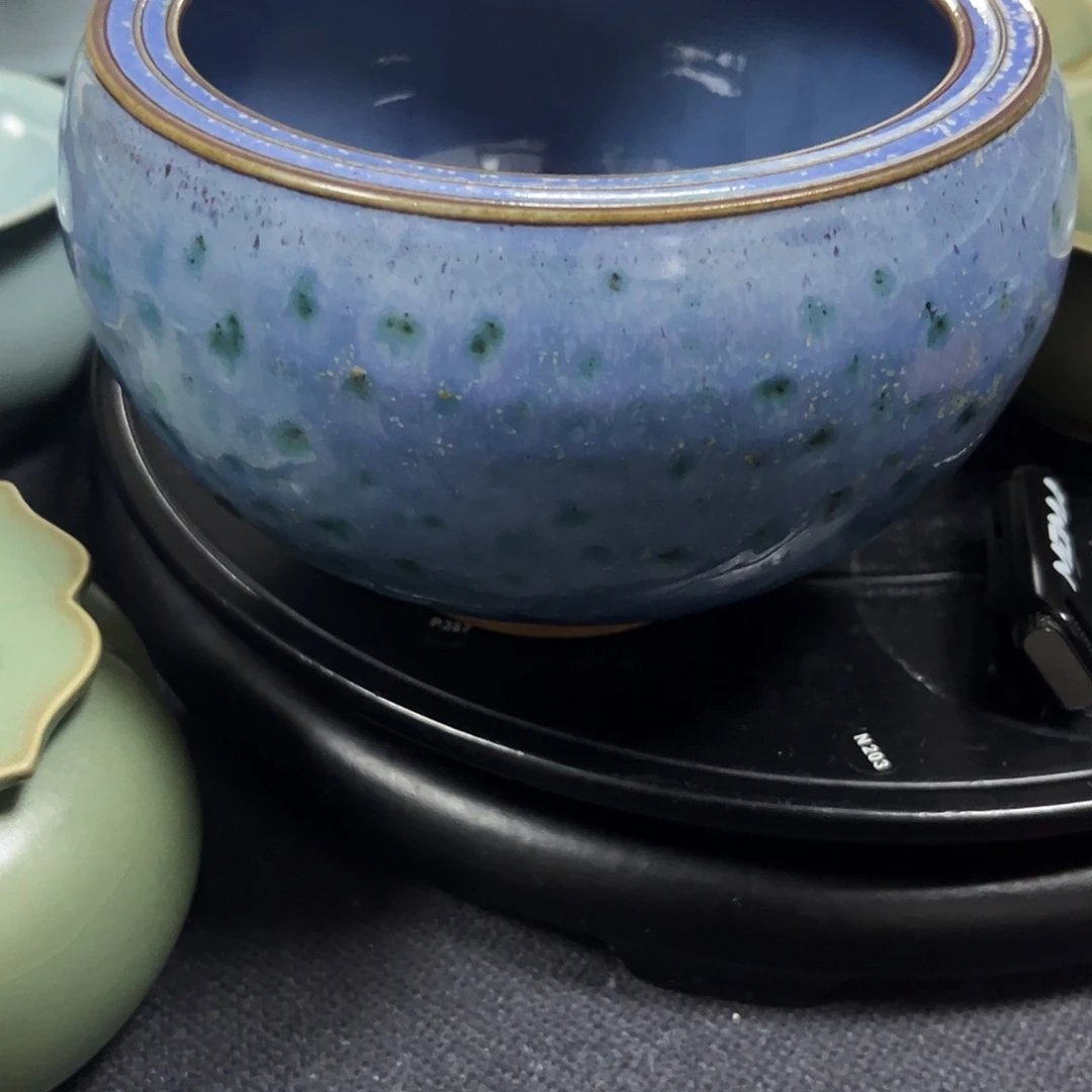 罐克***宙钧瓷。。。。。。。。。。。。。