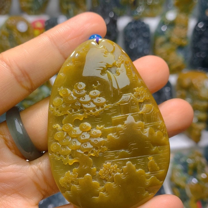 吊坠(不含链)未镶嵌翡翠
