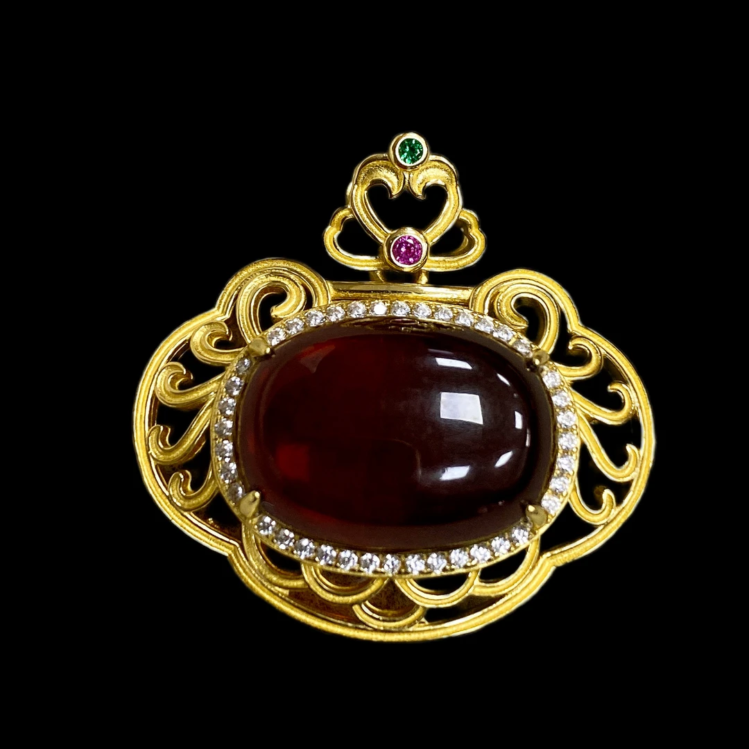 N0260血珀吊坠多样性发一