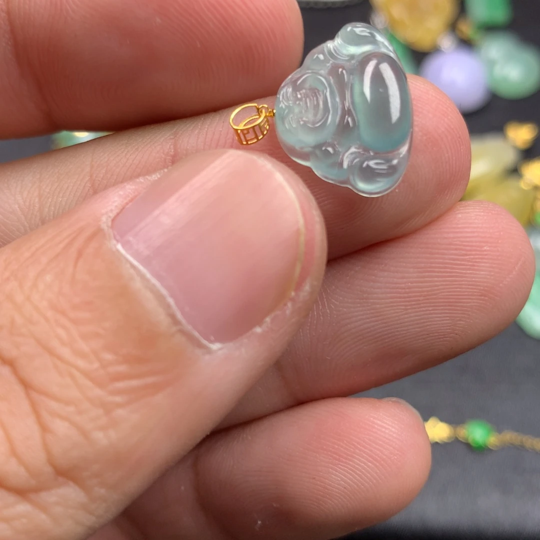 【闪购商品】颈饰18K金镶嵌翡翠翡翠