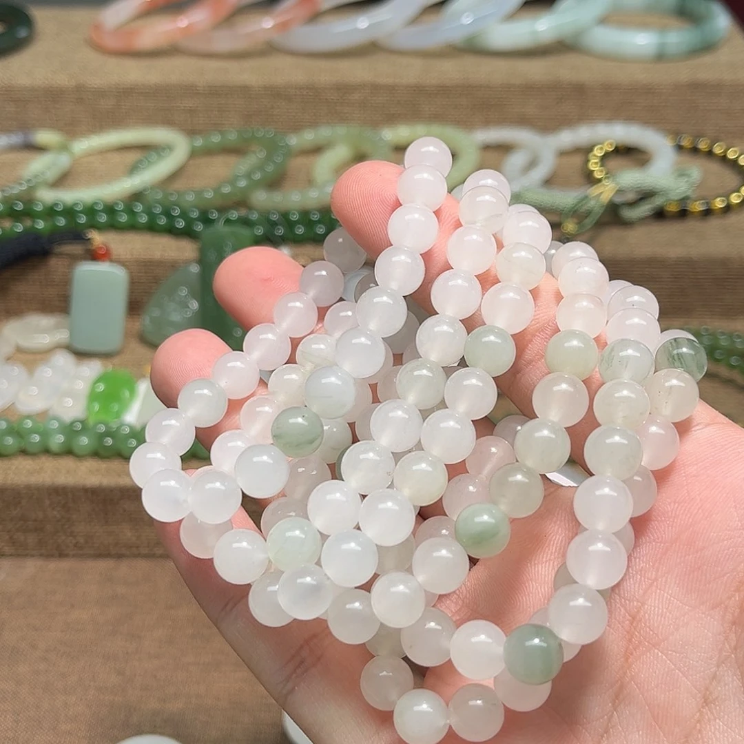 未镶嵌手镯石英质玉