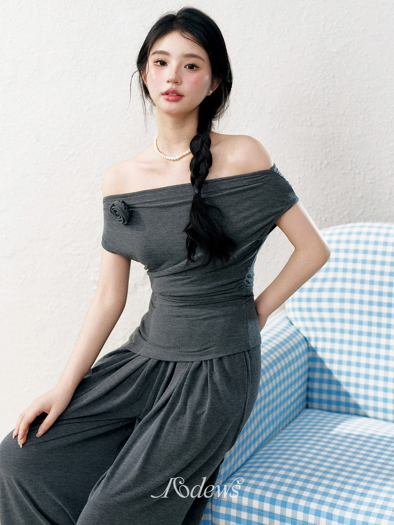 16DEWS褶皱收腰一字肩修身上衣 垂感阔腿裙裤 纸片人通勤套装