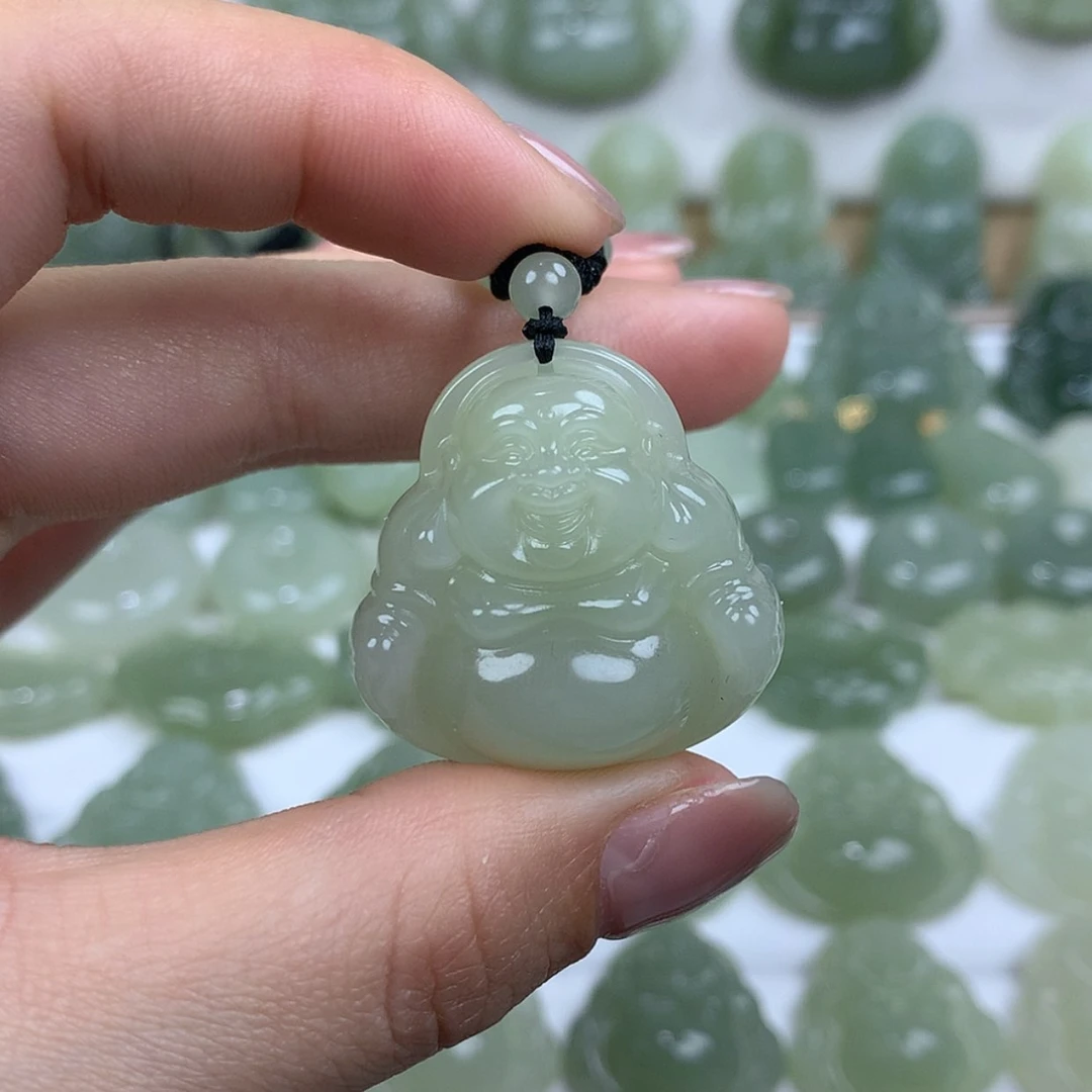 【闪购商品】颈饰未镶嵌和田玉