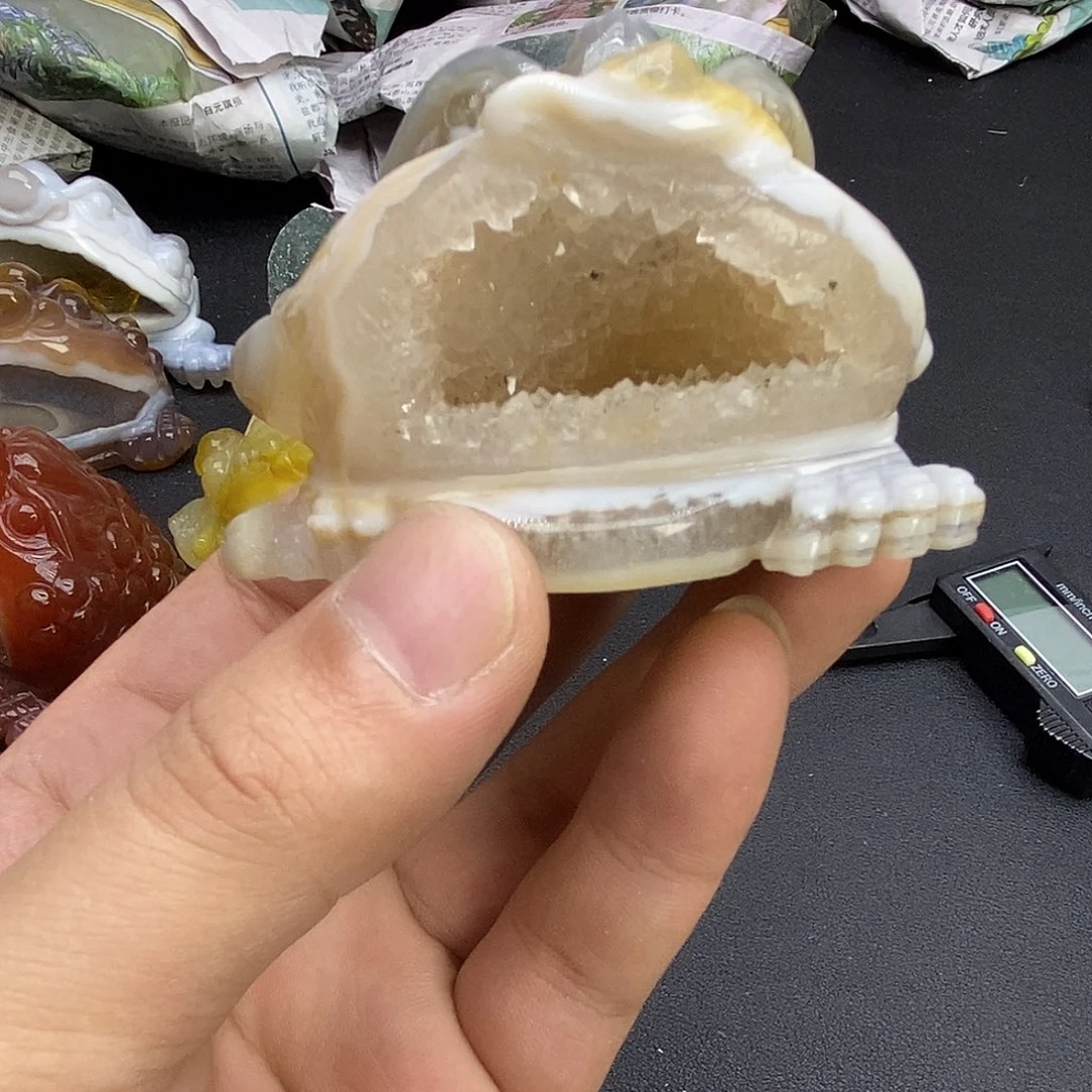玛瑙/玉髓未镶嵌珠宝奇石