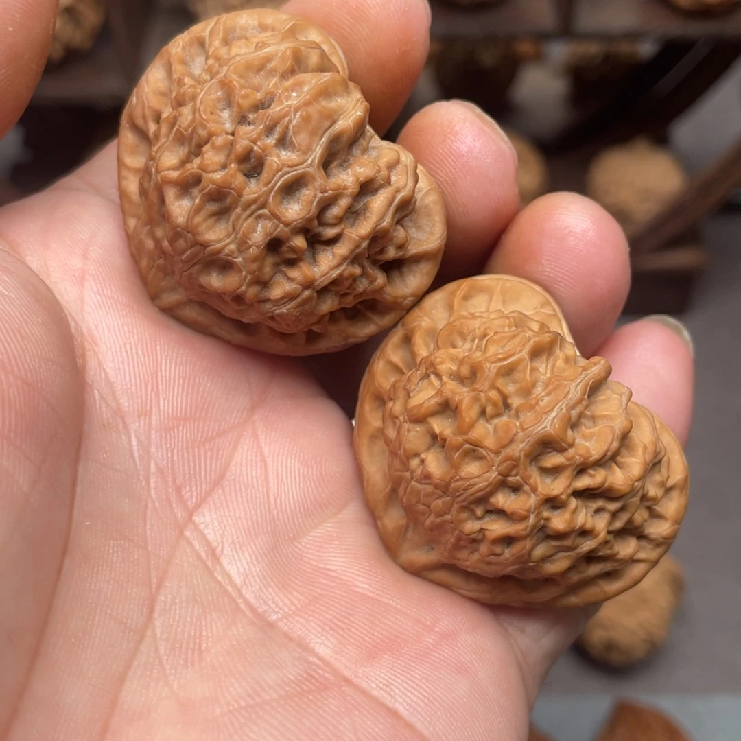 桃核吊坠40全品桃心灯