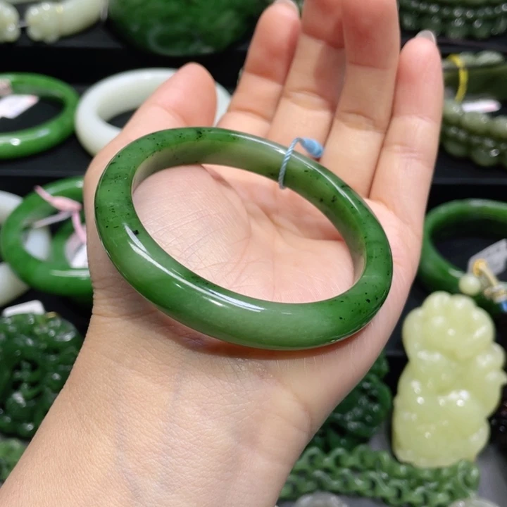 和田玉手镯53+圈口 编号33未镶嵌