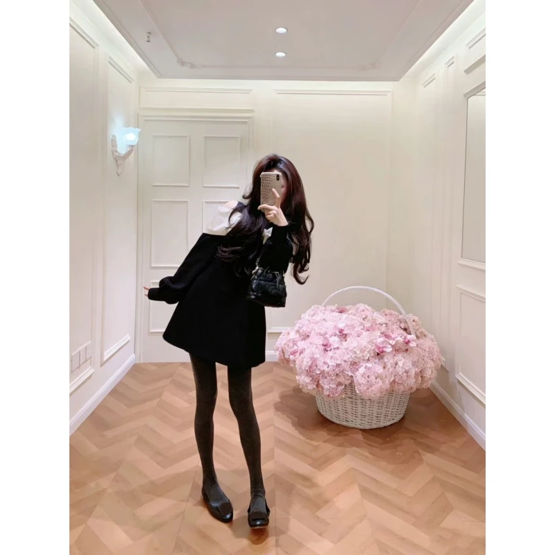 纯欲甜辣连衣裙一字肩拼色显瘦收腰毛衣设计感蝴蝶结针织包臀裙