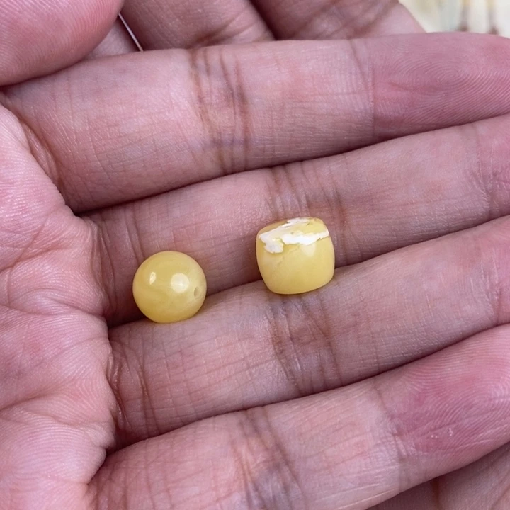 琥珀裸石未镶嵌世****）琥珀蜜蜡