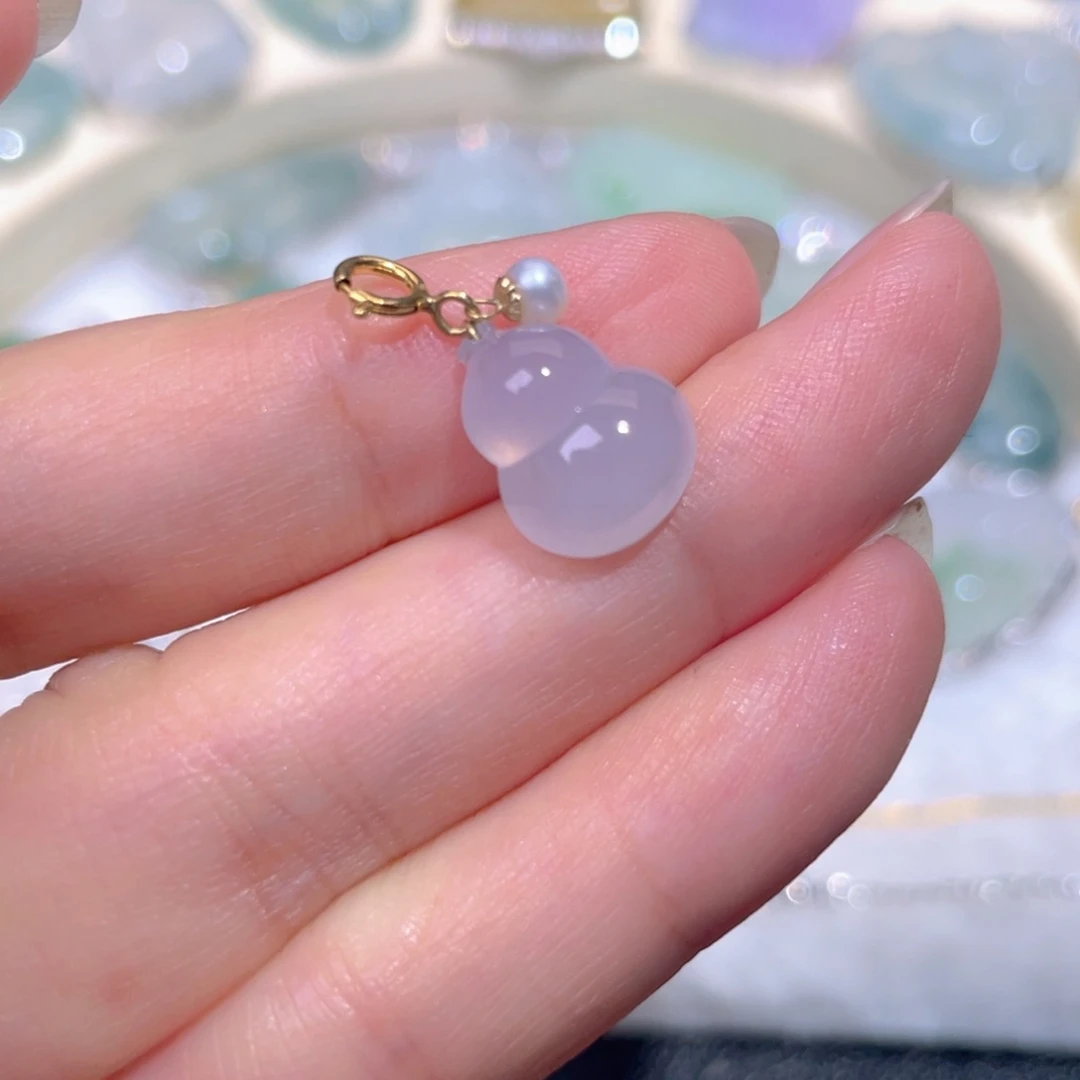 翡翠18K金镶嵌套链翡翠