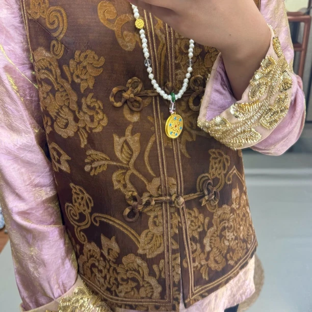 【龙娴夫人】新中式提花薄款秋季立领人丝羊毛马夹马甲藏服印花服装