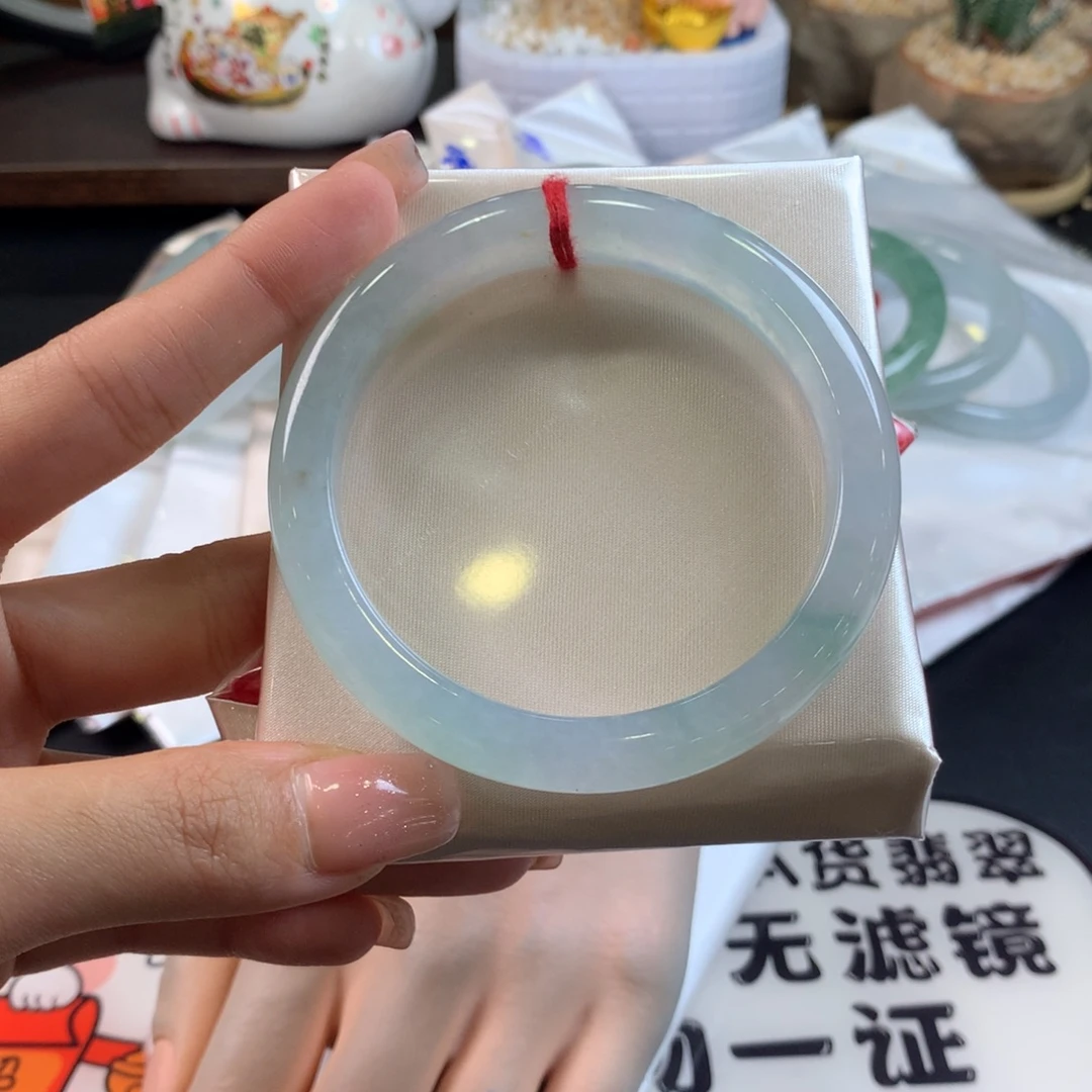 翡翠未镶嵌手镯58圈口