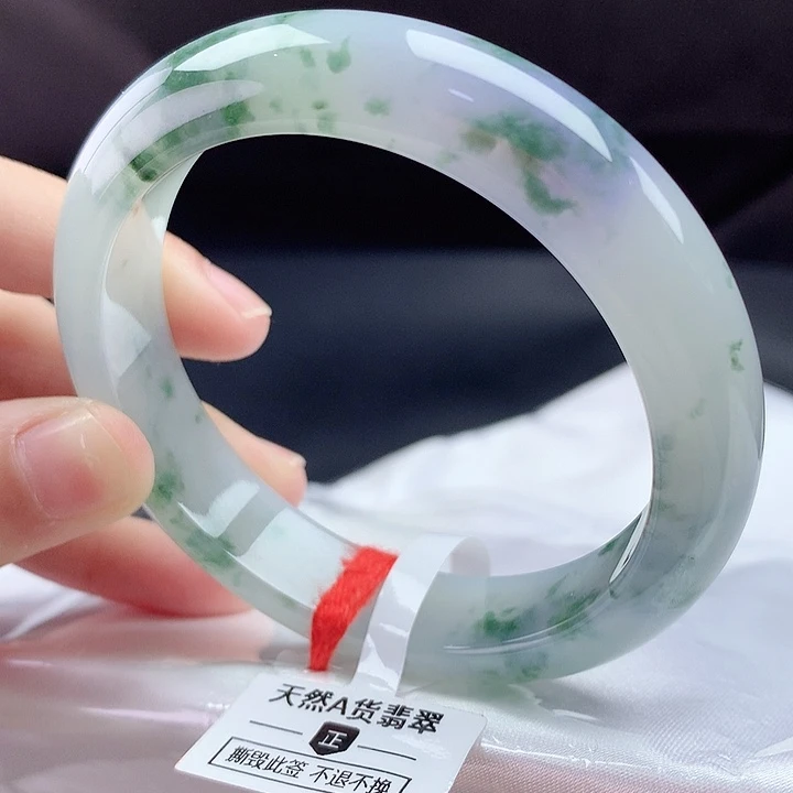翡翠未镶嵌手镯54圈