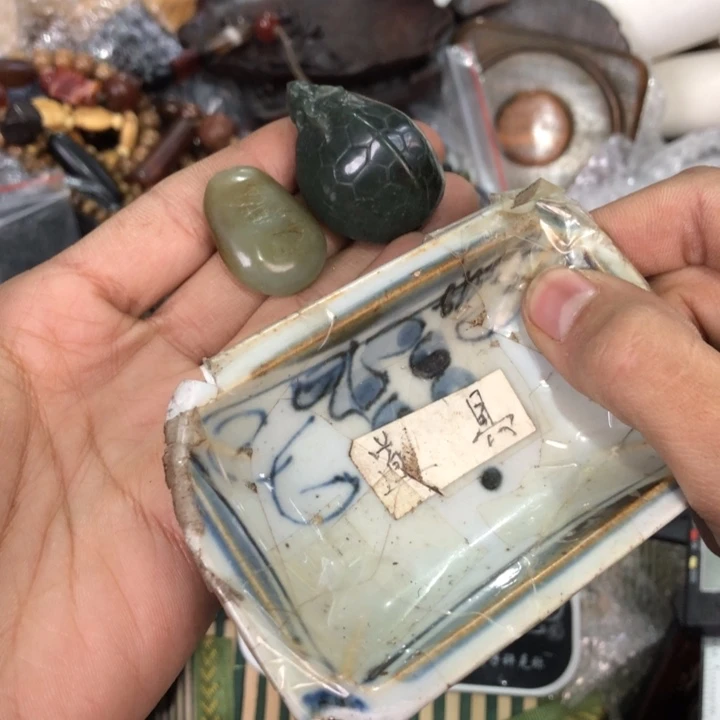 陶瓷孤品单件车里拍