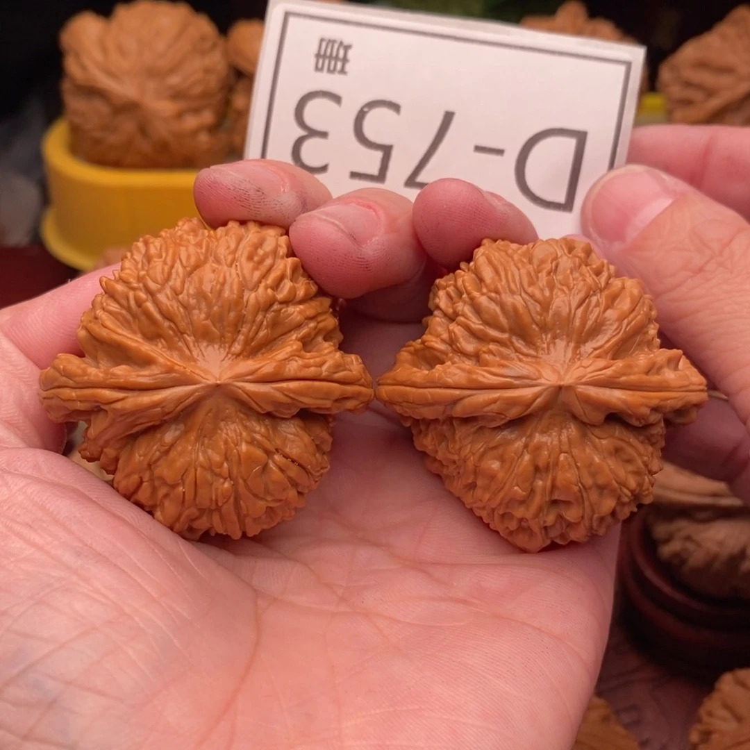 文玩核桃把件闷白43