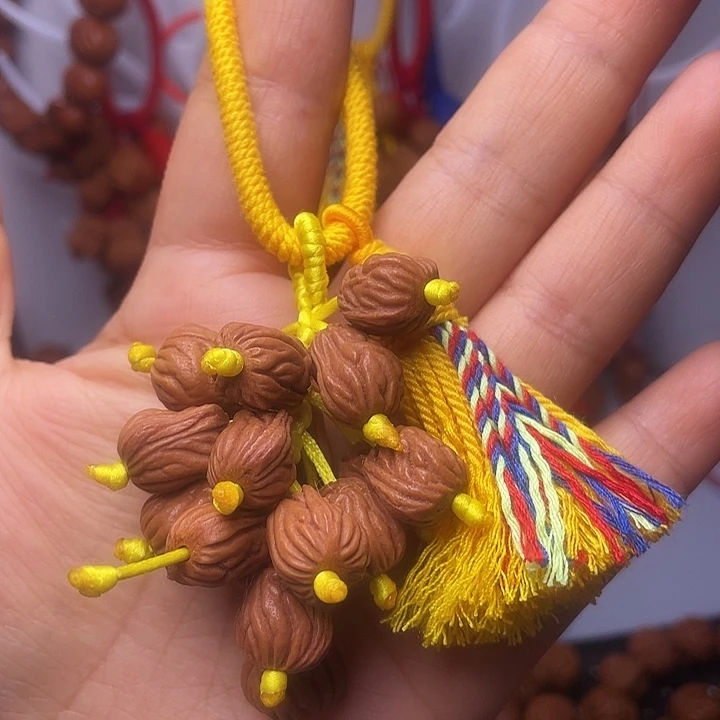 吊坠桃核龙纹桃枭