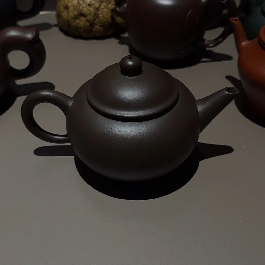 黎***黎紫砂茶宠好东方回家看