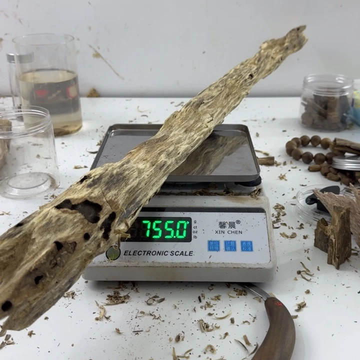 从***容沉香碎屑沉香绿绮楠沉香755克