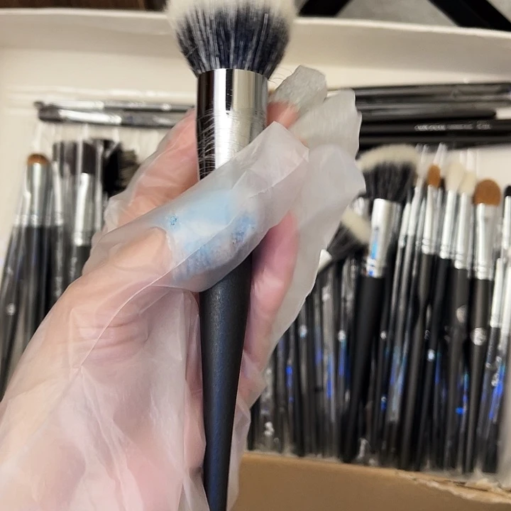 红***盐黑杆单支瑕疵 无售后