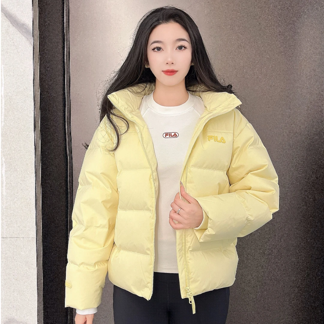 【85绒子】FILA斐乐25年女冬季新款可拆卸连帽羽绒服F11W549909F
