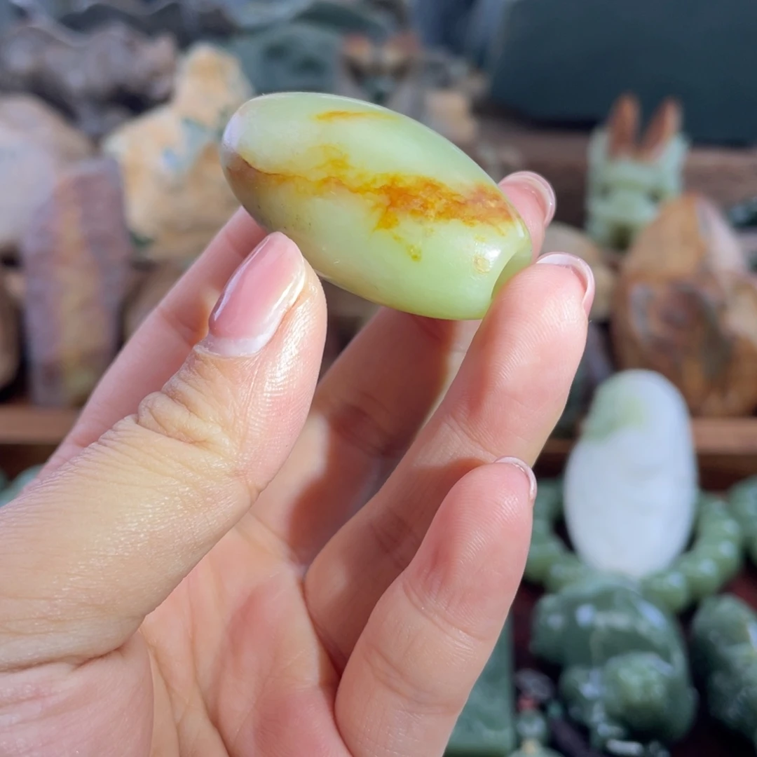 岫岩河磨玉（透闪石质玉）未镶嵌颈饰