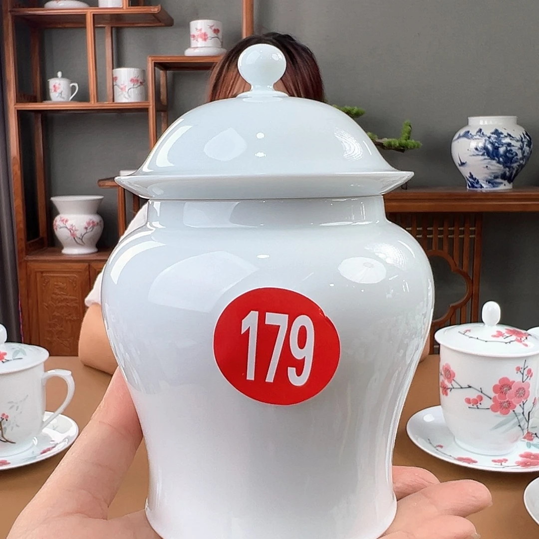 柴窑 素胎将军罐，微瑕