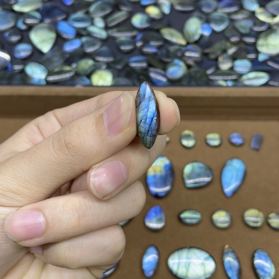 水晶不规则未镶嵌?***?