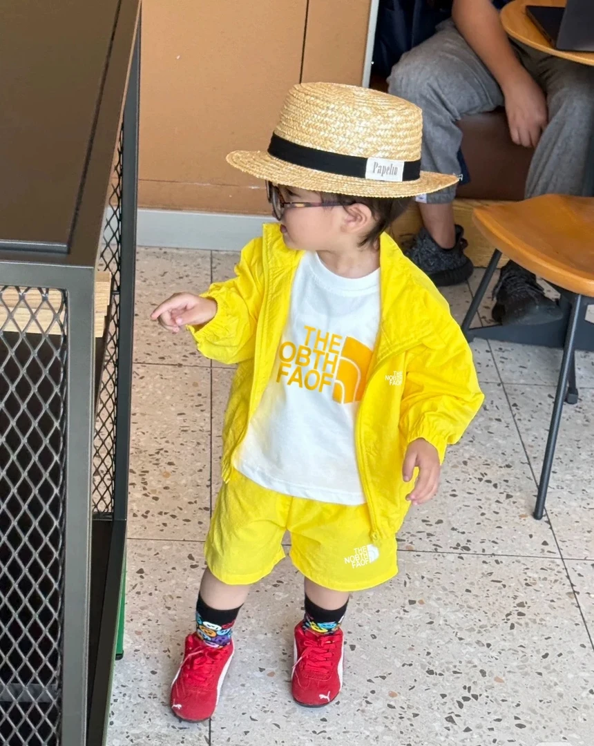 男女童通用休闲透气日系防晒服轻薄男连帽防晒服