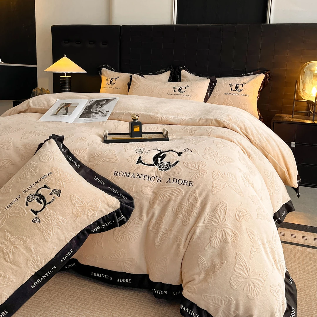 轻奢雕花加厚全消光牛奶绒四件套双面绒被套加绒被罩床单奢华床品