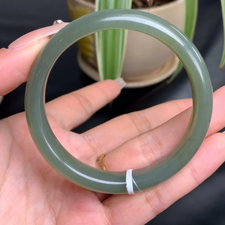 未镶嵌手镯和田玉50/56+