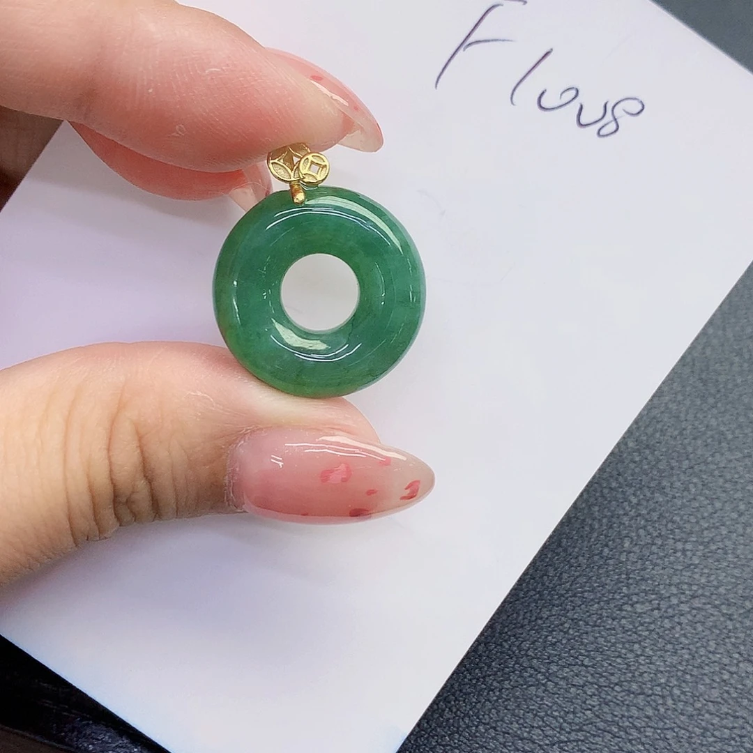 【闪购商品】翡翠未镶嵌颈饰00000000