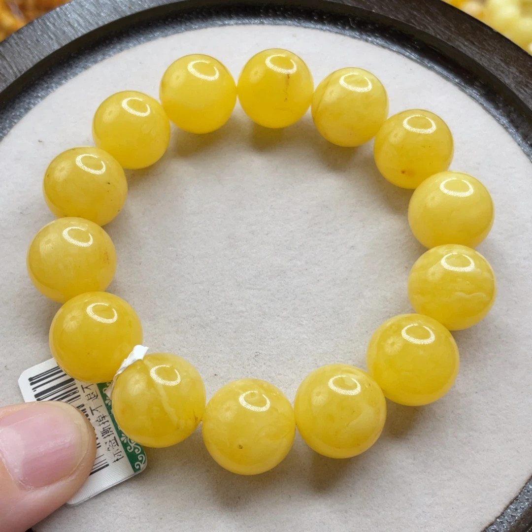琥珀未镶嵌珠宝奇石15