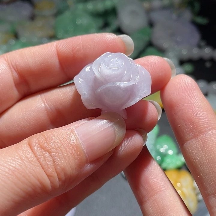 颈饰未镶嵌翡翠天