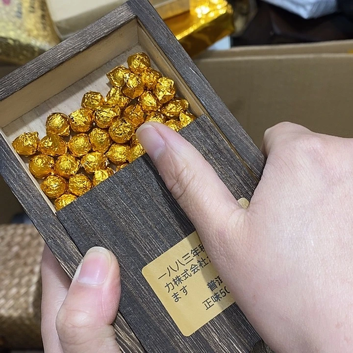 紫砂。。。。。。。。。。。。。。。。。。