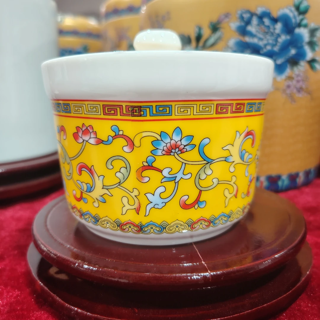 【袁氏瓷业】4.5英寸帝王黄珐琅彩福字炖盅