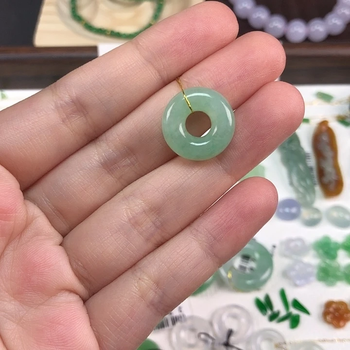 翡翠裸石冰胶甜甜圈