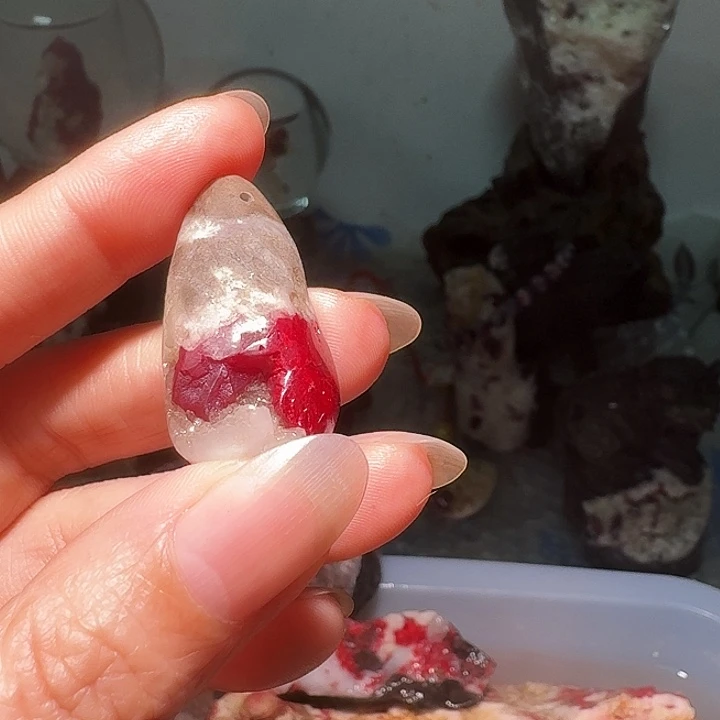 远***峰天然辰砂天然朱砂原矿石吊坠